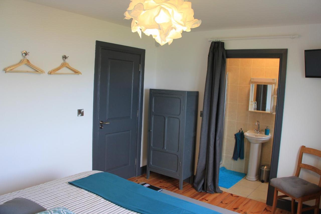 Uisce Beatha House Couette-café
